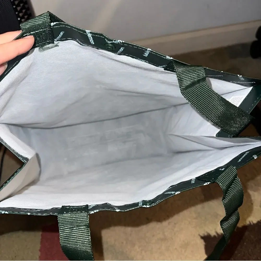 Bundle 2 Lululemon Holiday Reusable Shopping Gift Bag Totes - Green - Picture 6 of 6
